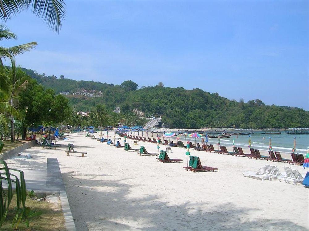 Patong Beach Bed And Breakfast Exterior foto